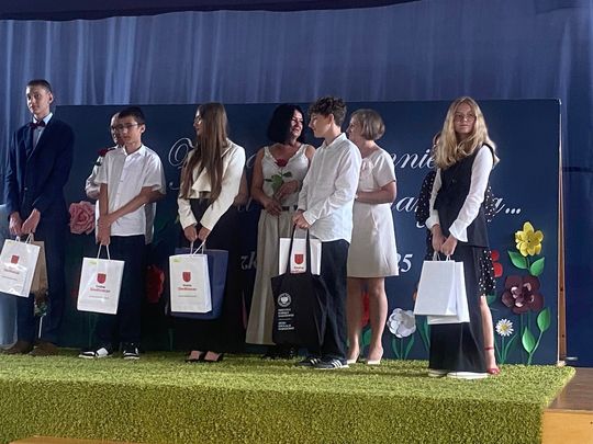 Zakończenie roku szkolnego 2024/25 w Zespole Szkół w Siedliszczu [GALERIA ZDJĘĆ]