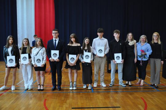 Zakończenie roku szkolnego 2024/25 w I Liceum Ogólnokształcącym w Chełmie [GALERIA ZDJĘĆ]