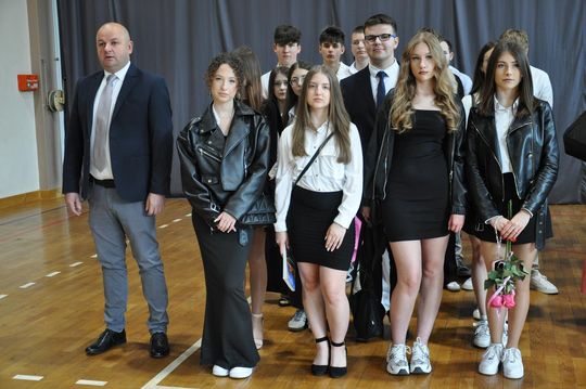 Zakończenie roku szkolnego 2024/25 w I Liceum Ogólnokształcącym w Chełmie [GALERIA ZDJĘĆ]