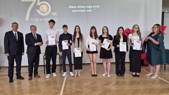 Zakończenie roku szkolnego 2024/25 w II Liceum Ogólnokształcącym w Chełmie [GALERIA ZDJĘĆ]