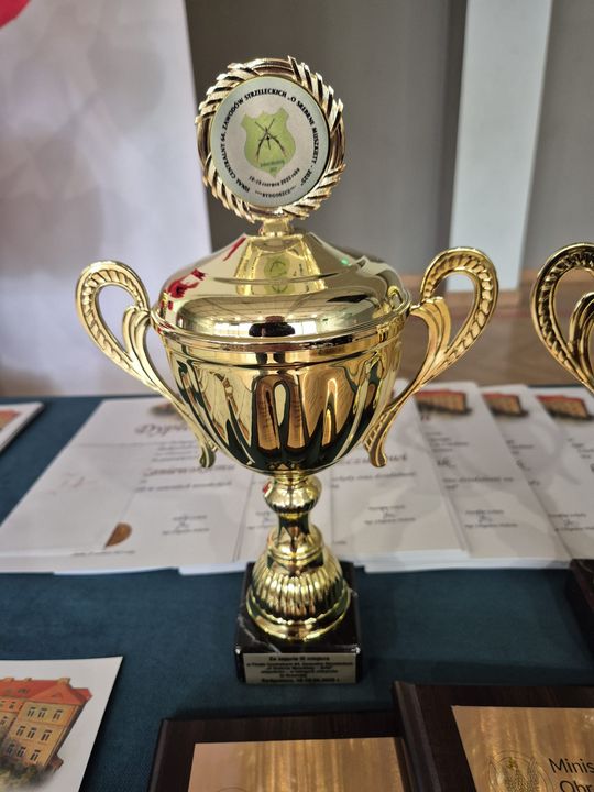 Zakończenie roku szkolnego 2024/25 w II Liceum Ogólnokształcącym w Chełmie [GALERIA ZDJĘĆ]