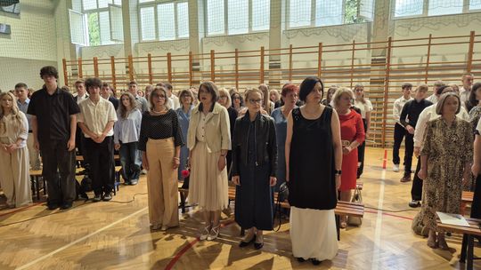 Zakończenie roku szkolnego 2024/25 w II Liceum Ogólnokształcącym w Chełmie [GALERIA ZDJĘĆ]