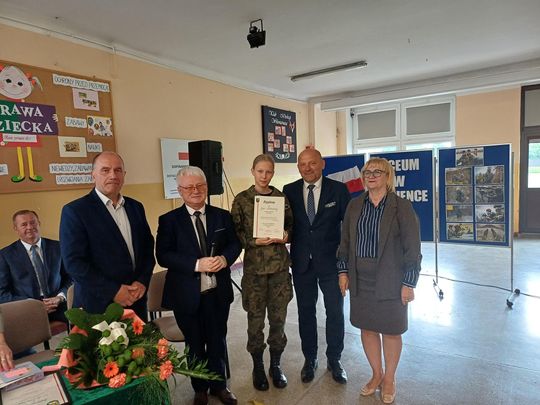 Zakończenie roku szkolnego w Liceum Ogólnokształcącym w Dubience [GALERIA ZDJĘĆ]