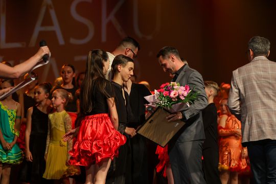 Koncert „W Blasku Gwiazd” w Chełmskim Domu Kultury. TAKT Chełm zakończył rok [GALERIA ZDJĘĆ]