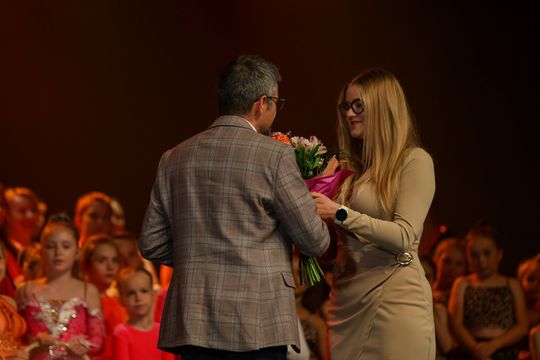 Koncert „W Blasku Gwiazd” w Chełmskim Domu Kultury. TAKT Chełm zakończył rok [GALERIA ZDJĘĆ]