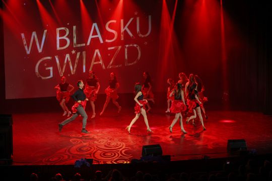 Koncert „W Blasku Gwiazd” w Chełmskim Domu Kultury. TAKT Chełm zakończył rok [GALERIA ZDJĘĆ]