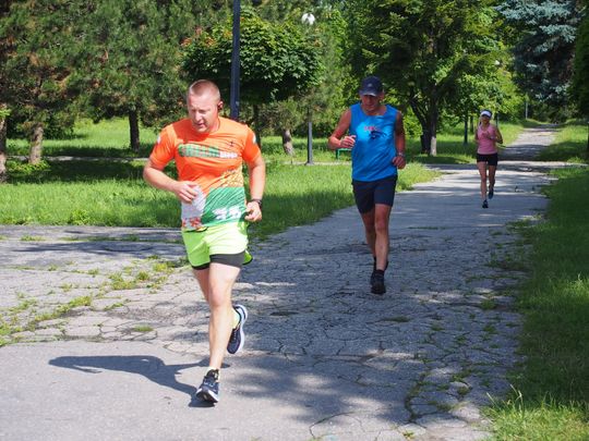 Chełmski parkrun. Sportowo świętowali jubileusz [GALERIA ZDJĘĆ]