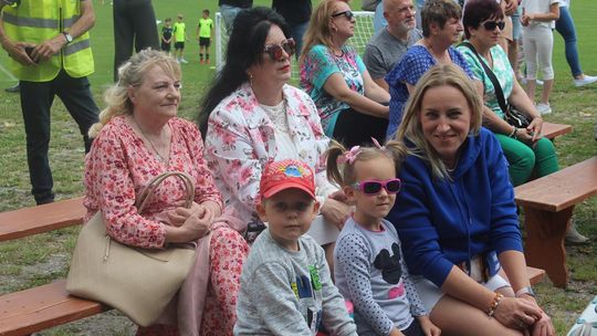 Festyn "Dni Rodziny" na stadionie w Białopolu [GALERIA ZDJĘĆ]