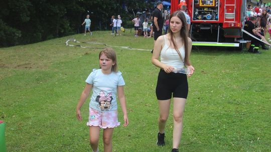 Festyn "Dni Rodziny" na stadionie w Białopolu [GALERIA ZDJĘĆ]