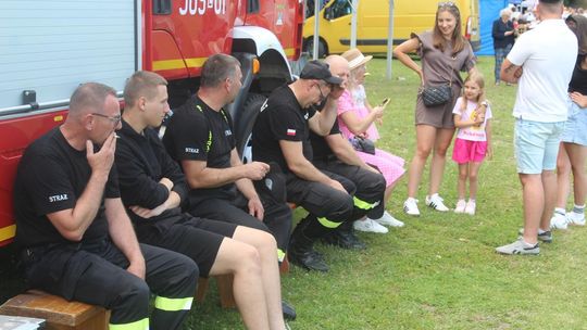 Festyn "Dni Rodziny" na stadionie w Białopolu [GALERIA ZDJĘĆ]