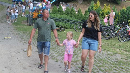 Festyn "Dni Rodziny" na stadionie w Białopolu [GALERIA ZDJĘĆ]