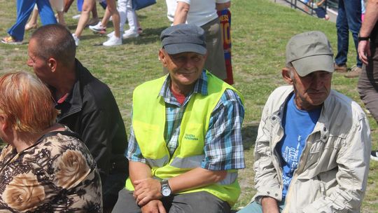 Festyn "Dni Rodziny" na stadionie w Białopolu [GALERIA ZDJĘĆ]