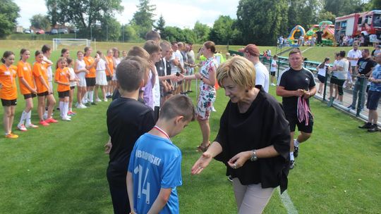 Festyn "Dni Rodziny" na stadionie w Białopolu [GALERIA ZDJĘĆ]