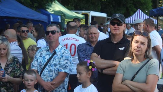 Festyn "Dni Rodziny" na stadionie w Białopolu [GALERIA ZDJĘĆ]