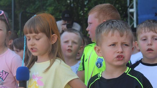 Festyn "Dni Rodziny" na stadionie w Białopolu [GALERIA ZDJĘĆ]