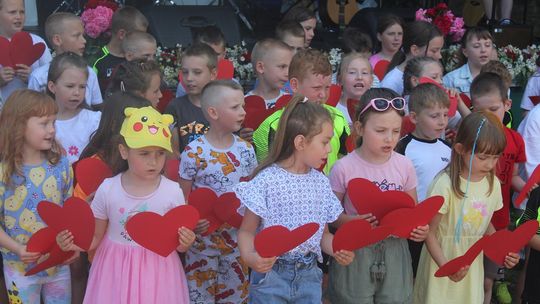 Festyn "Dni Rodziny" na stadionie w Białopolu [GALERIA ZDJĘĆ]
