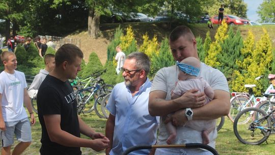 Festyn "Dni Rodziny" na stadionie w Białopolu [GALERIA ZDJĘĆ]