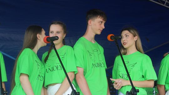 Festyn "Dni Rodziny" na stadionie w Białopolu [GALERIA ZDJĘĆ]