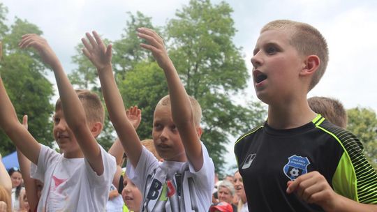 Festyn "Dni Rodziny" na stadionie w Białopolu [GALERIA ZDJĘĆ]