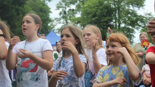 Festyn "Dni Rodziny" na stadionie w Białopolu [GALERIA ZDJĘĆ]