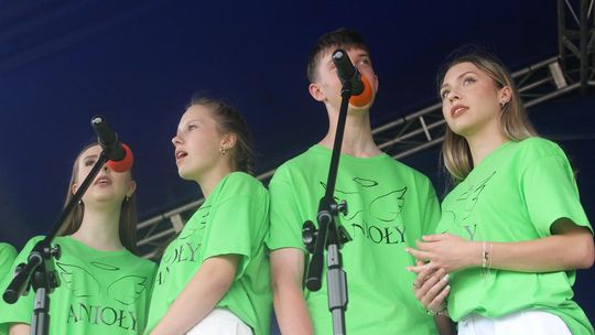 Festyn "Dni Rodziny" na stadionie w Białopolu [GALERIA ZDJĘĆ]