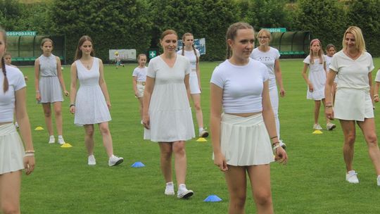 Festyn "Dni Rodziny" na stadionie w Białopolu [GALERIA ZDJĘĆ]