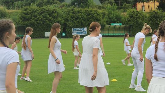 Festyn "Dni Rodziny" na stadionie w Białopolu [GALERIA ZDJĘĆ]