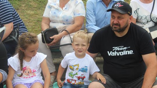 Festyn "Dni Rodziny" na stadionie w Białopolu [GALERIA ZDJĘĆ]