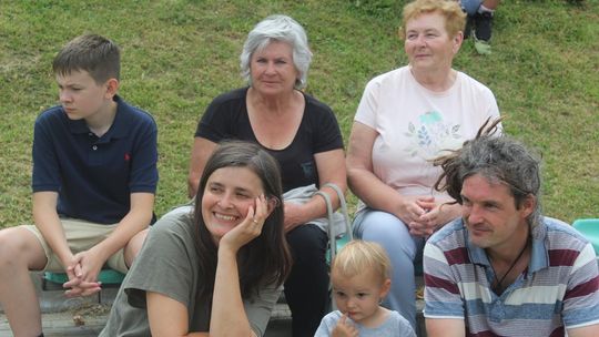 Festyn "Dni Rodziny" na stadionie w Białopolu [GALERIA ZDJĘĆ]