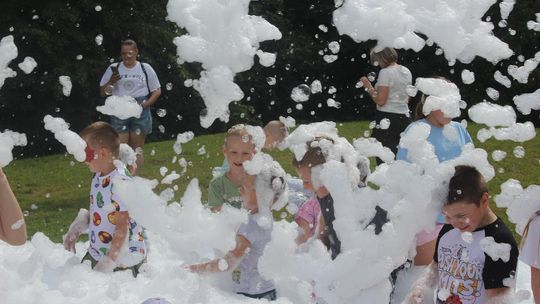 Festyn "Dni Rodziny" na stadionie w Białopolu [GALERIA ZDJĘĆ]