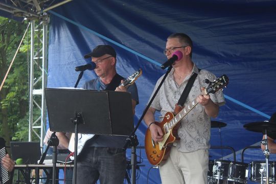 Festyn "Dni Rodziny" na stadionie w Białopolu [GALERIA ZDJĘĆ]