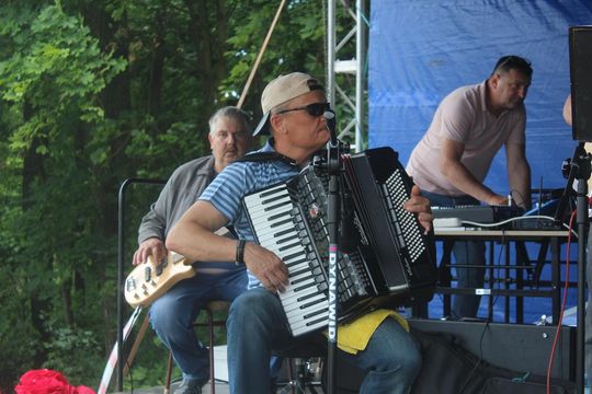 Festyn "Dni Rodziny" na stadionie w Białopolu [GALERIA ZDJĘĆ]
