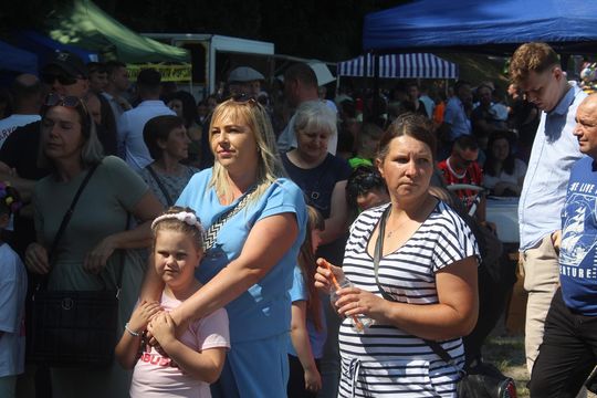 Festyn "Dni Rodziny" na stadionie w Białopolu [GALERIA ZDJĘĆ]