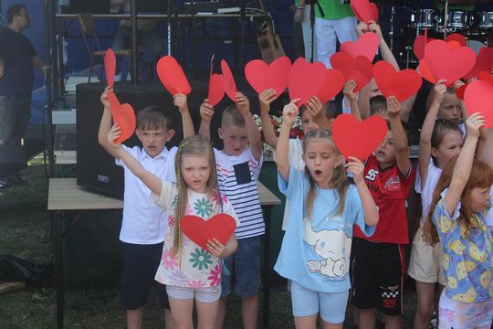 Festyn "Dni Rodziny" na stadionie w Białopolu [GALERIA ZDJĘĆ]
