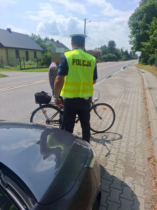Kolejny wypadek na hulajnodze. 14-latek zabrany śmigłowcem do szpitala [ZDJĘCIA]
