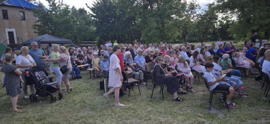 Powiatowy Koncert Papieski, Meczu z okazji 1000-lecia Królestwa Polskiego w Kaniem [GALERIA ZDJĘĆ]