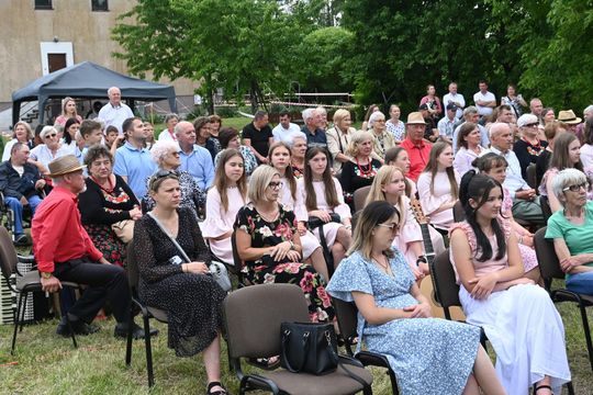 Powiatowy Koncert Papieski, Meczu z okazji 1000-lecia Królestwa Polskiego w Kaniem [GALERIA ZDJĘĆ]