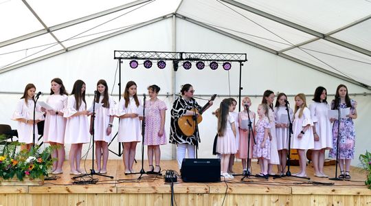 Powiatowy Koncert Papieski, Meczu z okazji 1000-lecia Królestwa Polskiego w Kaniem [GALERIA ZDJĘĆ]