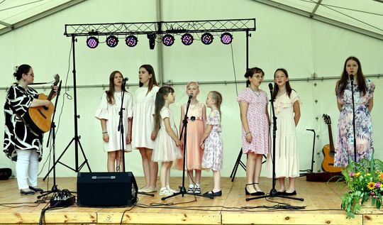 Powiatowy Koncert Papieski, Meczu z okazji 1000-lecia Królestwa Polskiego w Kaniem [GALERIA ZDJĘĆ]