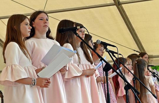 Powiatowy Koncert Papieski, Meczu z okazji 1000-lecia Królestwa Polskiego w Kaniem [GALERIA ZDJĘĆ]