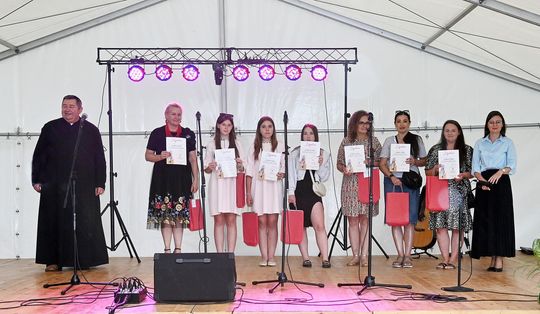 Powiatowy Koncert Papieski, Meczu z okazji 1000-lecia Królestwa Polskiego w Kaniem [GALERIA ZDJĘĆ]