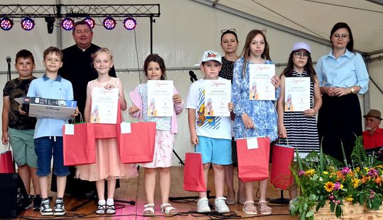 Powiatowy Koncert Papieski, Meczu z okazji 1000-lecia Królestwa Polskiego w Kaniem [GALERIA ZDJĘĆ]