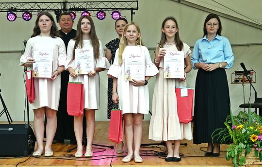 Powiatowy Koncert Papieski, Meczu z okazji 1000-lecia Królestwa Polskiego w Kaniem [GALERIA ZDJĘĆ]