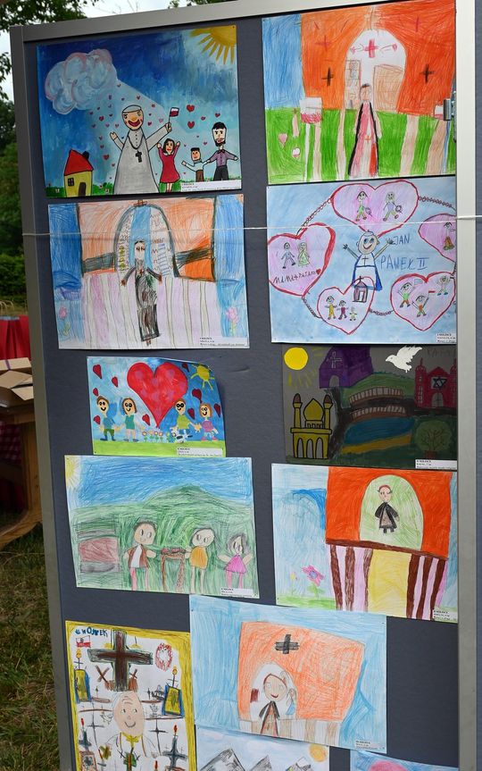 Powiatowy Koncert Papieski, Meczu z okazji 1000-lecia Królestwa Polskiego w Kaniem [GALERIA ZDJĘĆ]