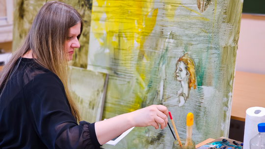 Wernisaż prac poplenerowych „Żółte w zielonym – rzecz o Lubelskim Bursztynie” [GALERIA ZDJĘĆ]