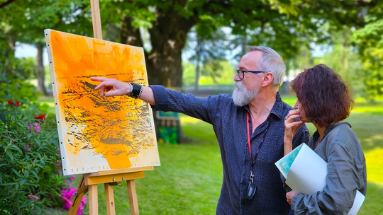 Wernisaż prac poplenerowych „Żółte w zielonym – rzecz o Lubelskim Bursztynie” [GALERIA ZDJĘĆ]