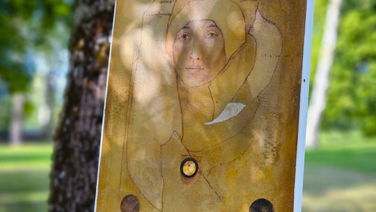 Wernisaż prac poplenerowych „Żółte w zielonym – rzecz o Lubelskim Bursztynie” [GALERIA ZDJĘĆ]