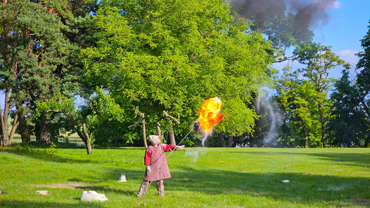 Wernisaż prac poplenerowych „Żółte w zielonym – rzecz o Lubelskim Bursztynie” [GALERIA ZDJĘĆ]