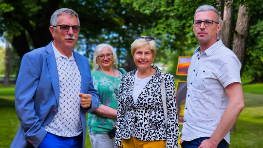 Wernisaż prac poplenerowych „Żółte w zielonym – rzecz o Lubelskim Bursztynie” [GALERIA ZDJĘĆ]