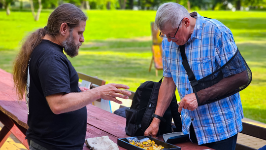 Wernisaż prac poplenerowych „Żółte w zielonym – rzecz o Lubelskim Bursztynie” [GALERIA ZDJĘĆ]